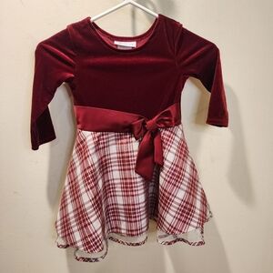 Bonnie Jean Little girs Red Velvet Plaid Party dress size 2t